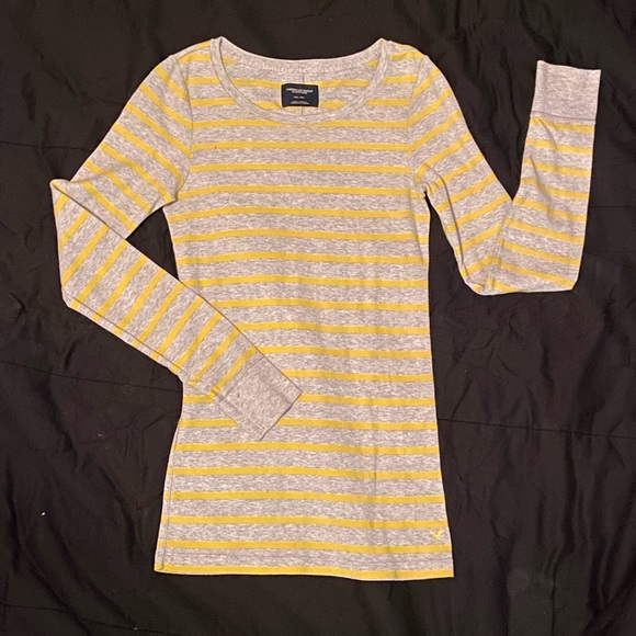 American Eagle Long Sleeved Shirt - Picture 2 of 4